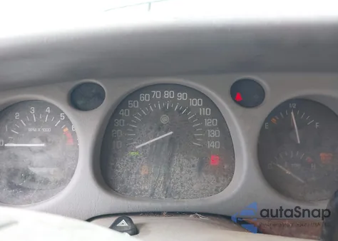 2002 Buick Lesabre Limited z USA, uszkodzony, nr VIN 1G4HR54K02U294749